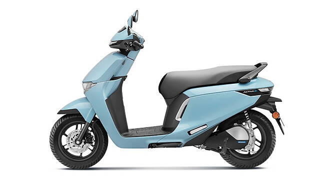 honda activa e left side view4