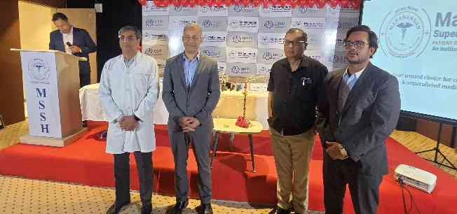 Mahanandan Hospital News : गरीबों की उम्मीद और मसीहा बना 'महानंदन सुपर स्पेशलिटी हॉस्पिटल', हृदय व किडनी रोगों के अत्याधुनिक इलाज के साथ मुफ्त उपचार का वादा, ग्रेटर नोएडा में स्वास्थ्य सेवा का नया युग शुरू 4 JPEG 20250503 145104 8600342337109226555 converted