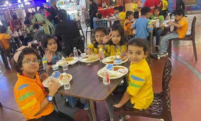 GD Goenka School News : “जब बच्चे बने डॉक्टर, पायलट और पुलिसकर्मी, किडज़ानिया के जादुई शहर में विद्यार्थियों ने सीखी ज़िंदगी की बड़ी बातें”, विद्यालय भ्रमण रिपोर्ट, "सीख के संग मस्ती" 2 JPEG 20250503 145104 8842446887221894721 converted