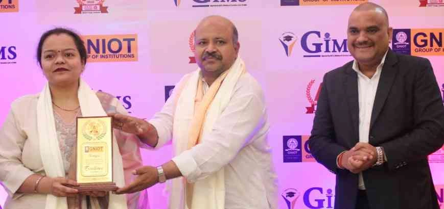 GNIOT College News : "गाजियाबाद बना गुरुजनों का गौरव मंच, GNIOT संस्थान ने 130+ शिक्षाविदों को किया सम्मानित, बोले डॉ. अनिल अग्रवाल - 'आप देश की सोच को आकार देते हैं'" 2 JPEG 20250506 113247 7564817496195460436 converted