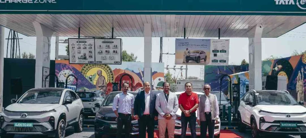 Tata EV News : भारत की EV क्रांति को नई रफ्तार, टाटा ईवी ने लॉन्च किए पहले 10 मेगाचार्जर्स, लंबी दूरी की ई-मोबिलिटी को मिलेगा जबरदस्त बूस्ट!, हाईवे से शहर तक फैलाया चार्जिंग का जाल, ई-मोबिलिटी को मिली नई उड़ान!" 2 JPEG 20250516 144216 2618142307164581152 converted