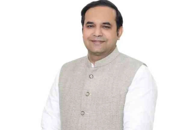 Breaking News : नोएडा में विकास कार्यों की रफ्तार पर ब्रेक, FONRWA ने जताई नाराज़गी, अध्यक्ष ने कहा – बुनियादी सुविधाओं का हाल बेहाल, नोएडा प्राधिकरण के अधिकारी दें जवाब 1 JPEG 20250516 201320 224036529992529246 converted
