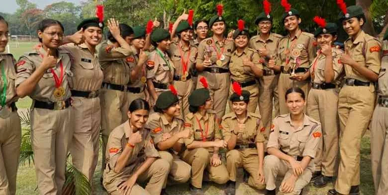 Sharda University News : “कंधों पर सितारे और दिलों में जोश, शारदा के कैडेट्स ने मचाई धूम”, संयुक्त वार्षिक प्रशिक्षण शिविर में शारदा विश्वविद्यालय के एनसीसी कैडेट्स ने झटके 2 ट्रॉफियां, 26 मेडल और बढ़ाया संस्थान का गौरव 1 JPEG 20250603 153000 910628424886355252 converted