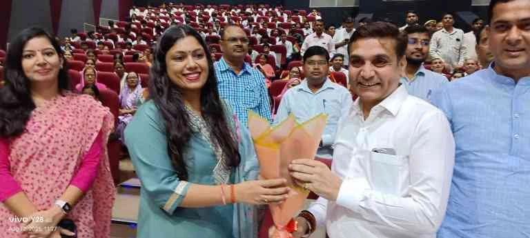 JPEG 20250813 075325 1262309629824126656 converted