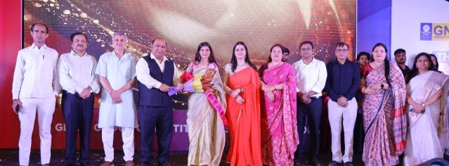 GNIOT College News : “DJ की धुन, रैंप पर जलवा, आंखों में विदाई की नमी और सपनों की उड़ान” — जीएनआईओटी एमबीए कॉलेज की फेयरवेल पार्टी बनी यादों का सबसे खूबसूरत चैप्टर, मंच पर जूनियर्स ने सीनियर्स को दी ऐसी विदाई 1 IMG 20260511 WA0008 converted