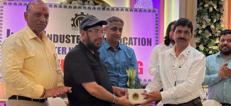IIA Industry News : “अब फैक्ट्री सिर्फ मुनाफे से नहीं, ‘ग्रीन विज़न’ से चलेगी!”, ग्रेटर नोएडा में IIA की बड़ी पहल, BIS और ESG वर्कशॉप में MSME उद्यमियों को मिला भविष्य के उद्योगों का मंत्र, दीप प्रज्वलन और गायत्री मंत्र के साथ हुआ शुभारंभ, उद्योग जगत में दिखा नया उत्साह 1 IMG 20260523 WA0010 converted