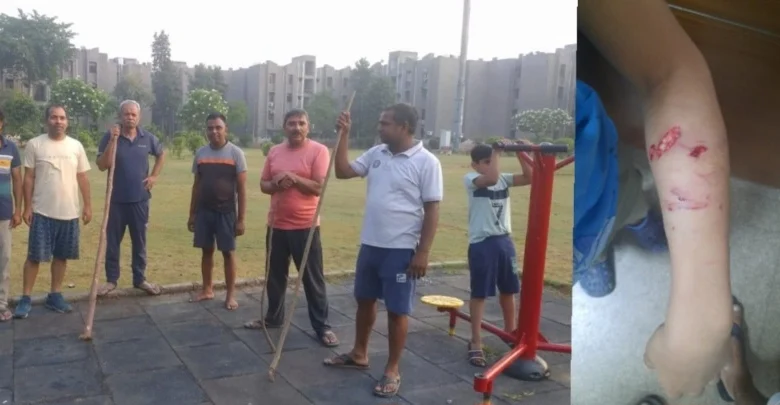 Breaking News : "मुहल्ले में मचा खौफ, हाथों में डंडे लेकर निकल रहे लोग! ग्रेटर नोएडा के म्यू-2 सेक्टर में ‘आतंक’ बने स्ट्रीट डॉग, एक ही दिन में 5 लोगों पर हमला, 12 वर्षीय बच्ची का इलाज पहुंचा एक लाख रुपये तक" 1 Screenshot 20260601 120609 PicCollage converted