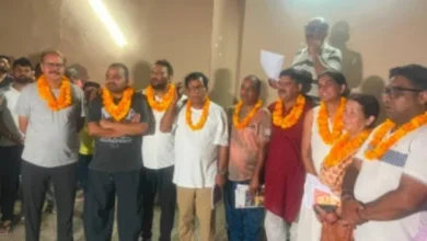 Amarpali Valley News : अम्रपाली लीजर वैली AOA चुनाव में 'टीम निष्ठा' का ऐतिहासिक विजय अभियान, 'टीम ऊर्जा' को मिली करारी शिकस्त; अमित गोयल बने सबसे बड़े विजेता, परमेश्वर सिंह ने भी दिखाया दम, अब बेहतर प्रबंधन और पारदर्शिता की बढ़ीं उम्मीदें 4 1784553687120298 0