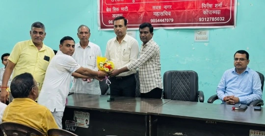 Greater Noida Authority News : अब दफ्तर नहीं, खुद सेक्टरों में पहुंचेगा प्राधिकरण!, ग्रेटर नोएडा में 'डोर-टू-डोर समाधान अभियान' की शुरुआत, अल्फा-1 से खुला विकास का नया अध्याय, सीईओ एनजी रवि कुमार की पहल पर हर शिकायत का होगा मौके पर निस्तारण 3 IMG 20260721 WA0031 converted