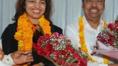 Breaking BJP News : 72 हजार वर्ग मीटर के GH-11 प्लॉट को लेकर बड़ा विवाद, पूर्व GNIDA अधिकारी समेत 14 लोगों पर FIR; फर्जी दस्तावेज, रकम हड़पने और धमकी के गंभीर आरोप, 20 हजार वर्ग मीटर जमीन की सब-लीज का आरोप भाजपा से टिकट मांग रही कुशाल सिंह ,पति रविंद्र तोंगड़ पर FIR दर्ज 4 FB IMG 1787322344612 converted