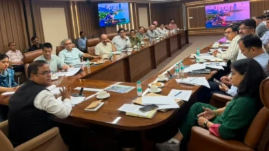 Noida Authority & NEA News : नोएडा के उद्योगों की समस्याओं पर CEO कृष्ण करुणेश ने NEA के साथ की बैठक, कई मुद्दों के समाधान का दिया भरोसा, धारा-10बी नोटिस, यूनिफाइड रेगुलेशन-2025 और इकाइयों को अतिरिक्त समय देने समेत लीज रेंट व CIC शुल्क के मामलों पर हुई विस्तृत चर्चा; आगामी बोर्ड बैठक में रखे जाएंगे कई प्रस्ताव 3 IMG 20260819 WA0119 converted