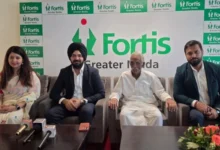 Fortis Hospital News : फोर्टिस ग्रेटर नोएडा में 84 वर्षीय हार्ट फेलियर मरीज का MitraClip से सफल इलाज, क्षेत्र में पहली बार हुआ ऐसा उपचार, बिना सीने में चीरा लगाए किया गया वाल्व का उपचार, समय पर उपचार से टली हार्ट फेलियर के बढ़ने की आशंका, घर के नजदीक मिल रहे उन्नत कार्डियक उपचार विकल्प 10 IMG 20260825 WA0020 converted
