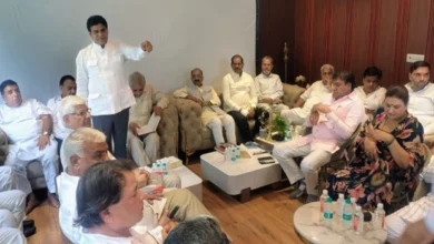 Breaking News : पटेल जयंती को ऐतिहासिक बनाने के लिए गुर्जर महासभा ने कसी कमर, 29 अक्टूबर को तालकटोरा स्टेडियम में जुटेगा गुर्जर समाज, ग्रेटर नोएडा की बैठक में बनी रणनीति, “पटेल राष्ट्रीय एकता और संगठन शक्ति के प्रतीक”, “एकजुट समाज–सशक्त समाज” का दिया संदेश: राष्ट्रीय अध्यक्ष हरिचंद्र भाटी 4 IMG 20260809 184501 converted