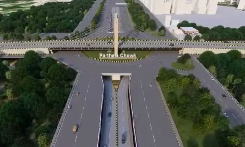 Noida Perthala Chowk News : पर्थला चौक पर 80 करोड़ से बनेगा 6-लेन अंडरपास, 18 महीने में होगा तैयार; नोएडा वेस्ट और FNG कॉरिडोर के लाखों लोगों को जाम से मिलेगी राहत, बारिश में जलभराव से निपटने की भी व्यवस्था 1 Screenshot 20260824 171033 860x646 1