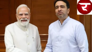 Breaking News : पीएम मोदी से मिले जयंत चौधरी, अखिलेश के ‘चवन्नी’ वार के बीच मुलाकात ने बढ़ाई सियासी हलचल; कैबिनेट विस्तार की चर्चाएं भी तेज, कृषि, स्किल और गुड गवर्नेंस पर हुई चर्चा, 2022 में साथ, 2024 में बदल गया राजनीतिक रास्ता, क्या जयंत चौधरी को मिल सकती है बड़ी जिम्मेदारी? 3 Screenshot 20260826 212235 PicCollage converted