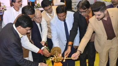EV India Expo News : ग्रेटर नोएडा में EV India Expo 2026 का आगाज, पहले दिन हुए कारोबारी समझौते; विशेषज्ञों ने बताया इलेक्ट्रिक मोबिलिटी को भविष्य, इंडिया एक्सपो सेंटर में जुटा ईवी उद्योग, बैटरी, चार्जिंग इंफ्रास्ट्रक्चर से लेकर इलेक्ट्रिक वाहनों की नई तकनीकों का प्रदर्शन; एक्सपो डायरेक्टरी का हुआ विमोचन, पहले दिन ही MoU और कारोबारी बैठकों से बनी नई संभावनाएं 4 IMG 20260901 WA0024 converted